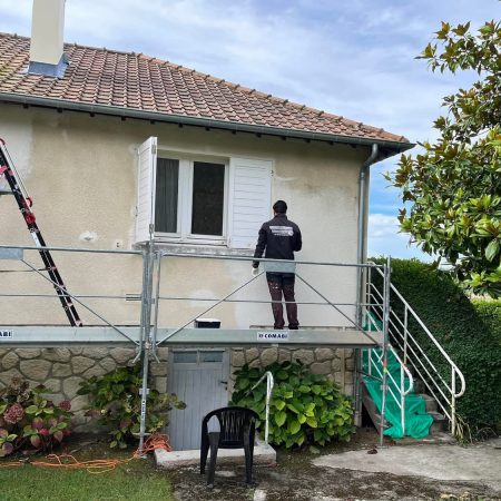 ravalement et peinture de toit en normandie